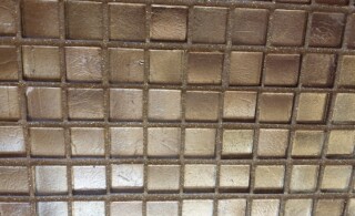discolored-grout