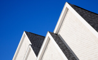 Rooflines consisting of architectural shingles