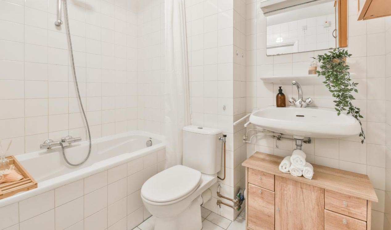 Bathroom - Toilets - Page 1 - Decorative Plumbing Pros